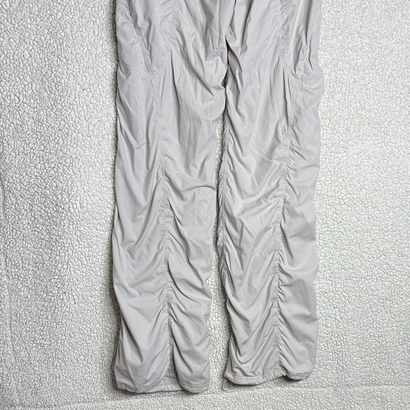 Lululemon Dance Studio Lined Pants Size 4 in Dune Off White - Like New - Picture 11 of 12